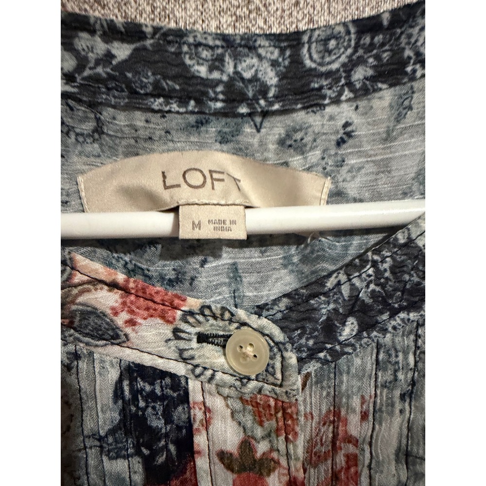 LOFT Womens Medium Floral Patchwork Pintuck Button Down Blouse Navy Coral White - Picture 2 of 7